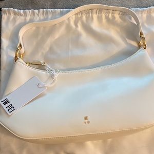 BRAND NEW! all white Gold detailing JWPei shoulder bag